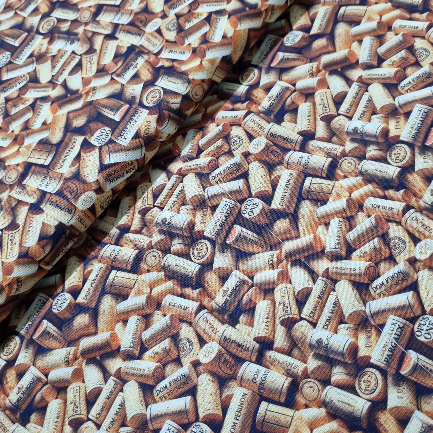 Tecido Tricoline Rolhas de Vinhos 