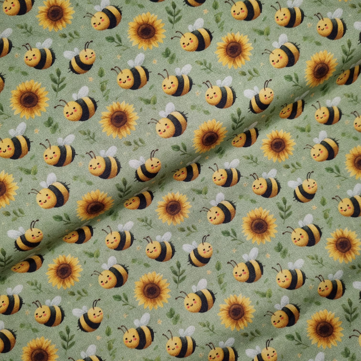 Tecido Tricoline Digital Abelhas e  Girassóis  fd Verde