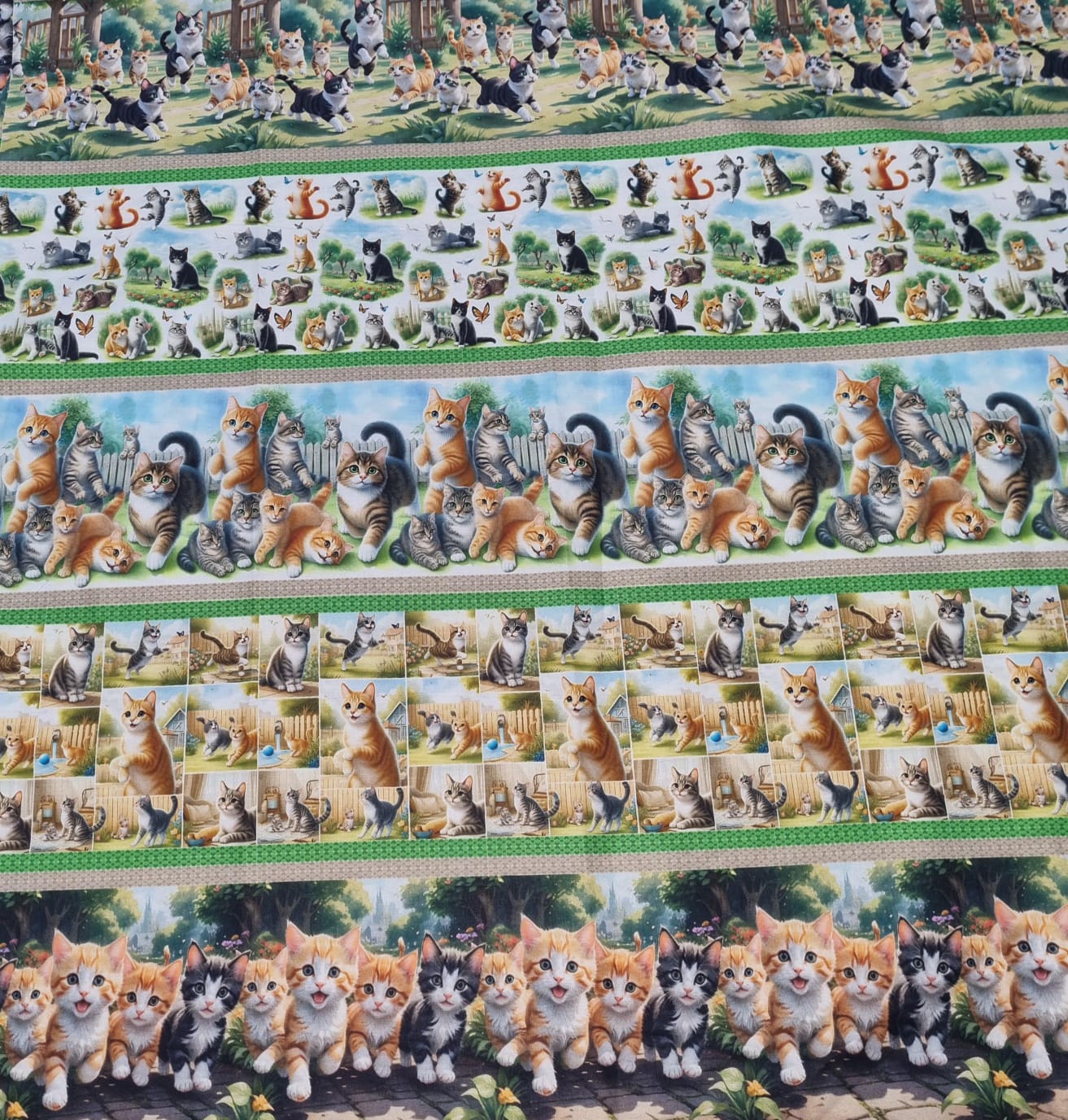 Tecido Tricoline Digital Barrado Cats and Dogs