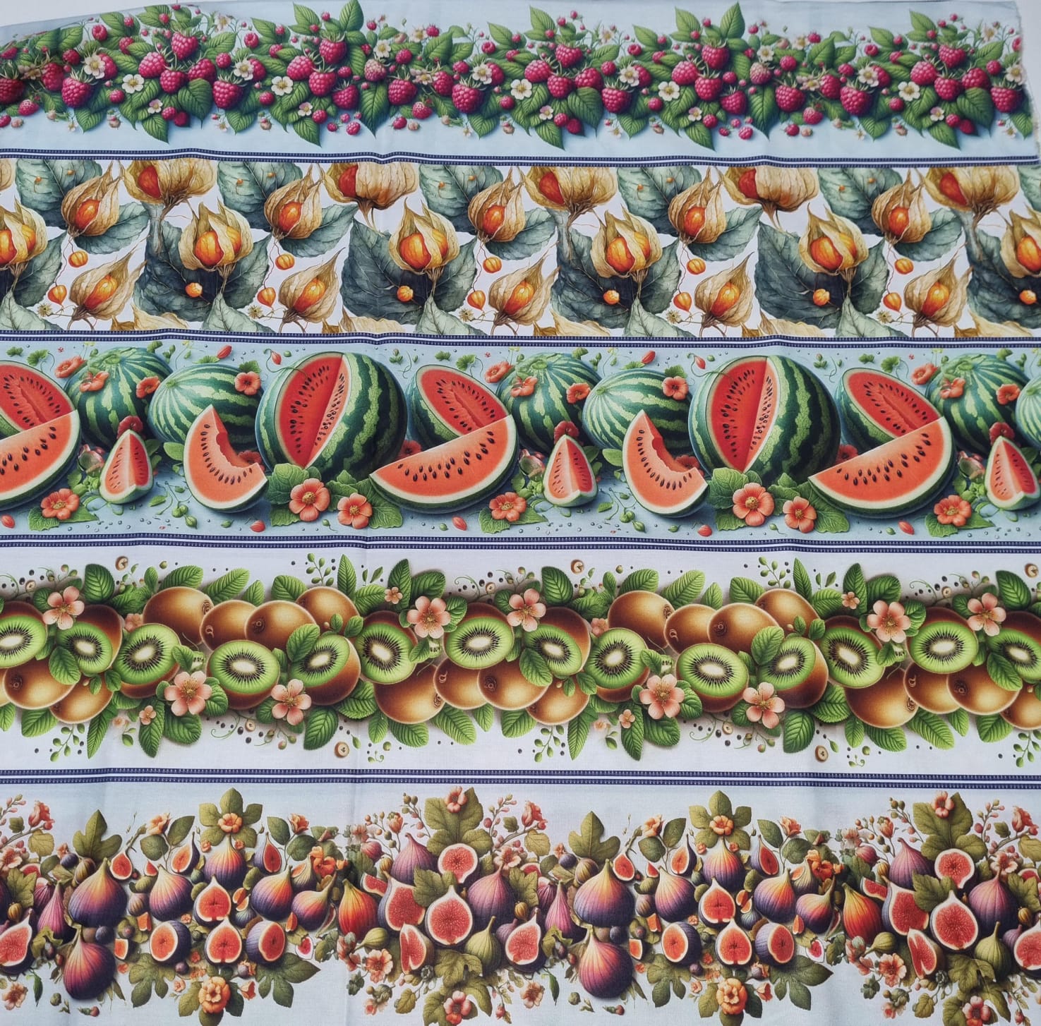 Tecido Tricoline Digital Barrado Frutas