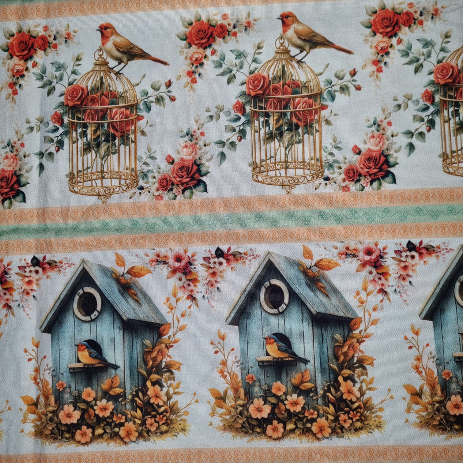 Tecido Tricoline Digital Barrado Pássaros e Gaiolas Florais 
