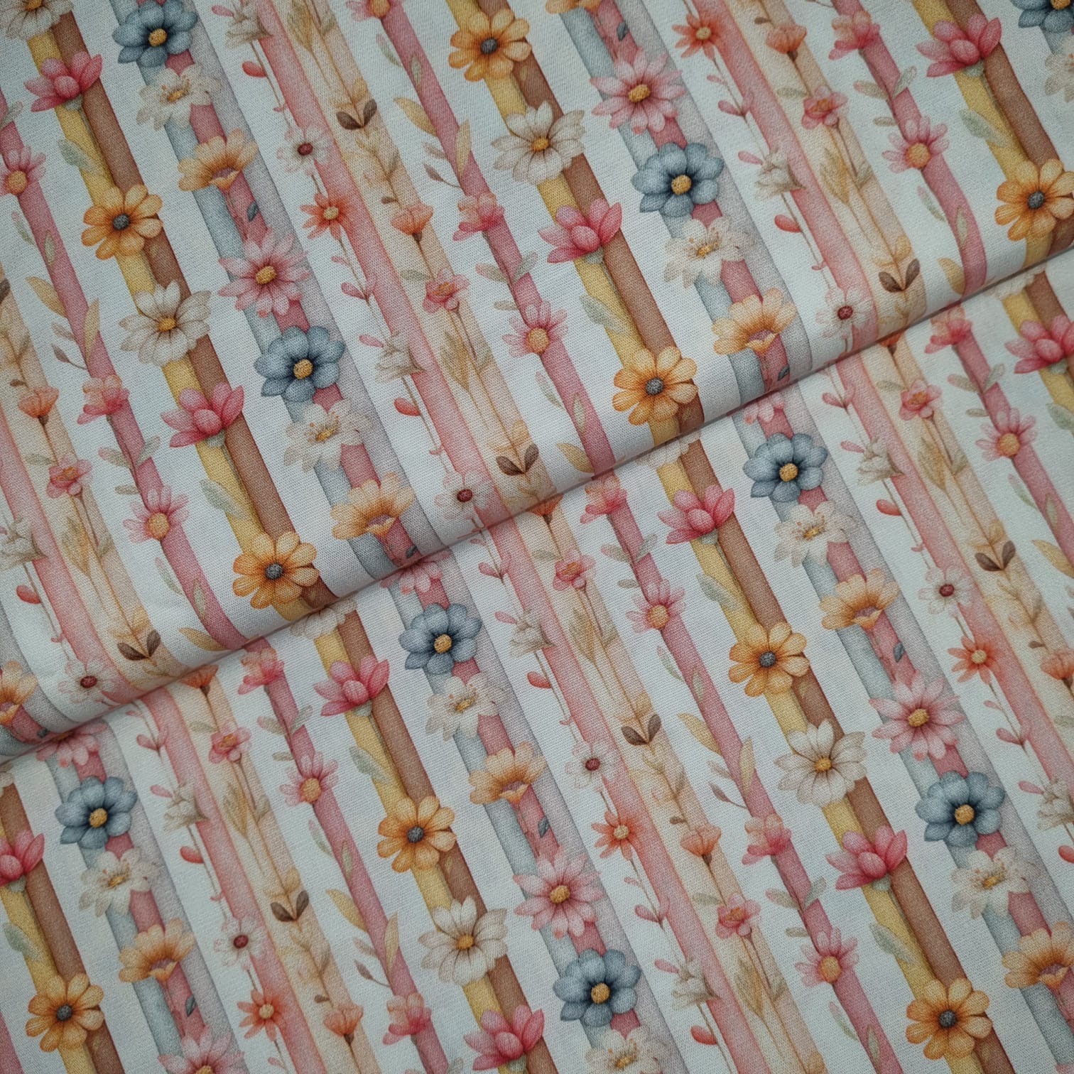 Tecido Tricoline Digital Candy Color's Listras Florais