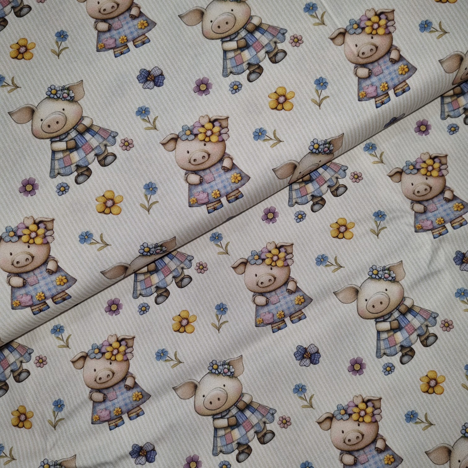 Tecido Tricoline Digital Coleção Blue Lavander Porquinhos