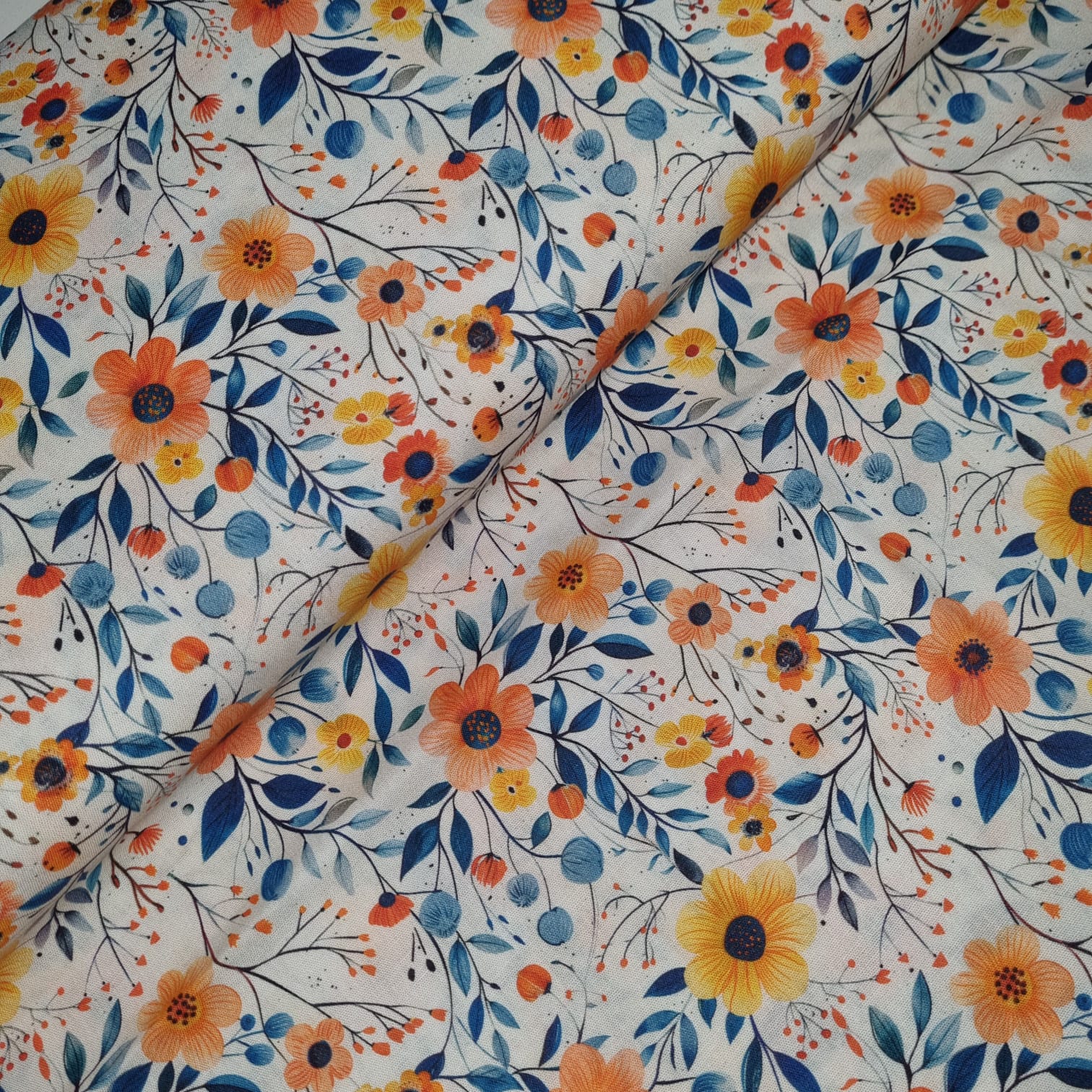 Tecido Tricoline Digital Floral fd Branco