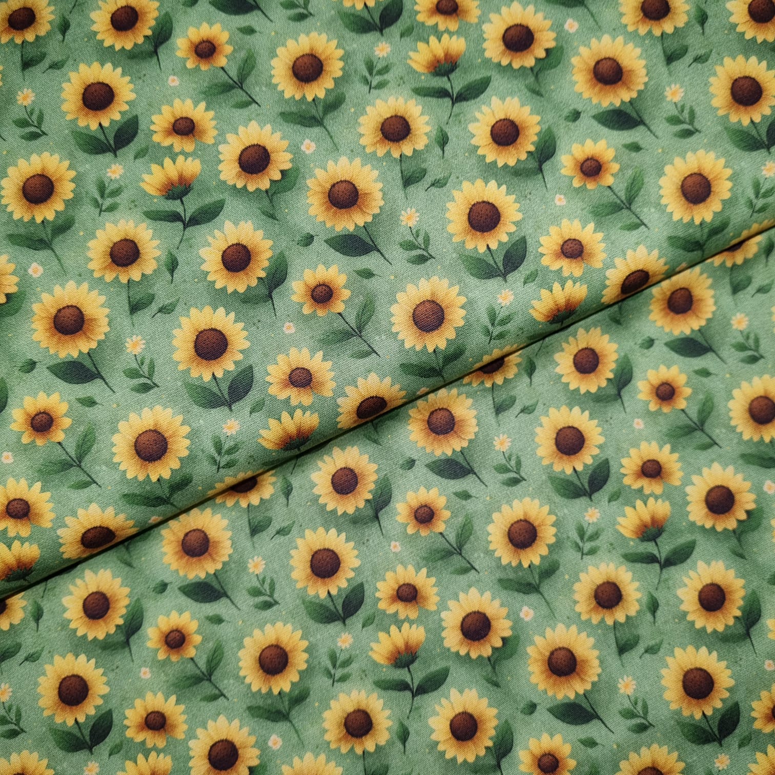Tecido Tricoline Digital Girassóis  fd Verde