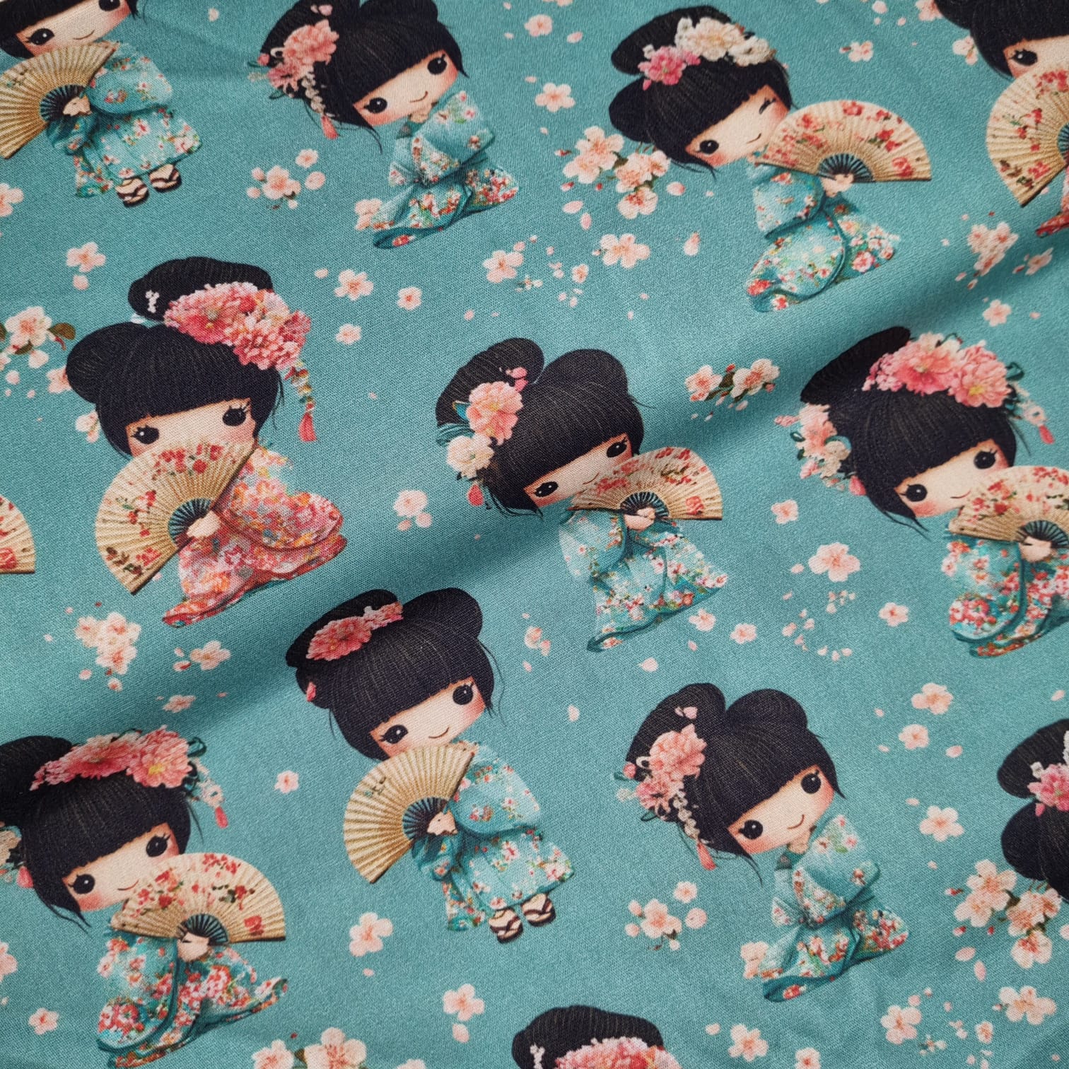 Tecido Tricoline Digital Kokeshi Doll and Flowers