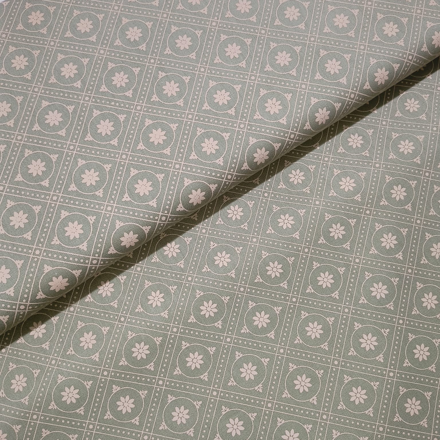 Tecido Tricoline Geométrico Floral Verde Menta