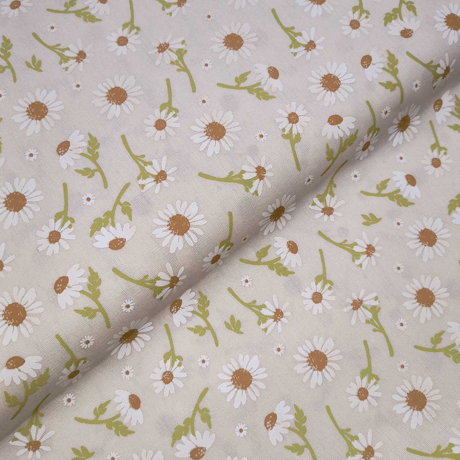 Tecido Tricoline Margaridas fd Bege Claro