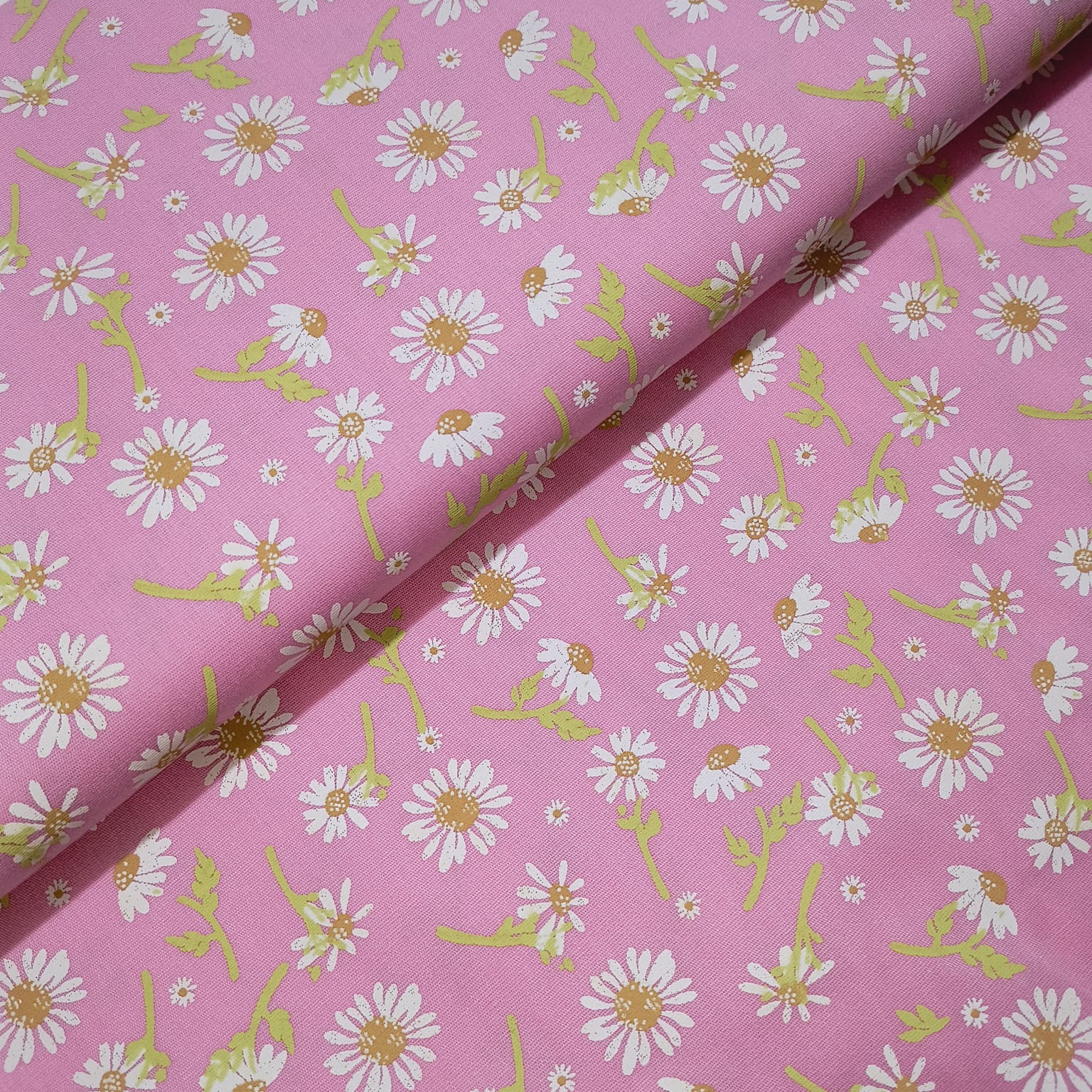 Tecido Tricoline Margaridas fd Rosa Chiclete