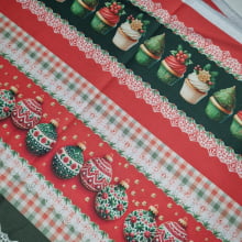 Tecido Digital Barrado Biscoitos e Cupcakes Natalinos