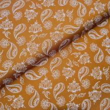 Tecido Tricoline Estampa Paisley Floral Laranja