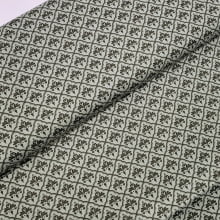 Tecido Tricoline Flor de Lis Verde Oliva 