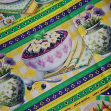 Tecido Tricoline Digital Barrado Comidas Típicas Brasileiras