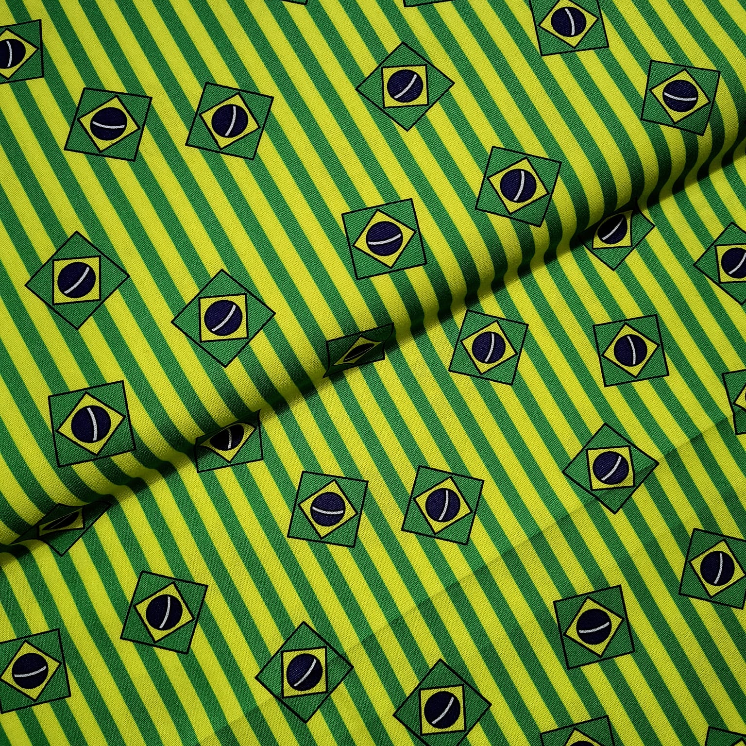 Tecido Tricoline Digital Bandeira do Brasil fd Listrado