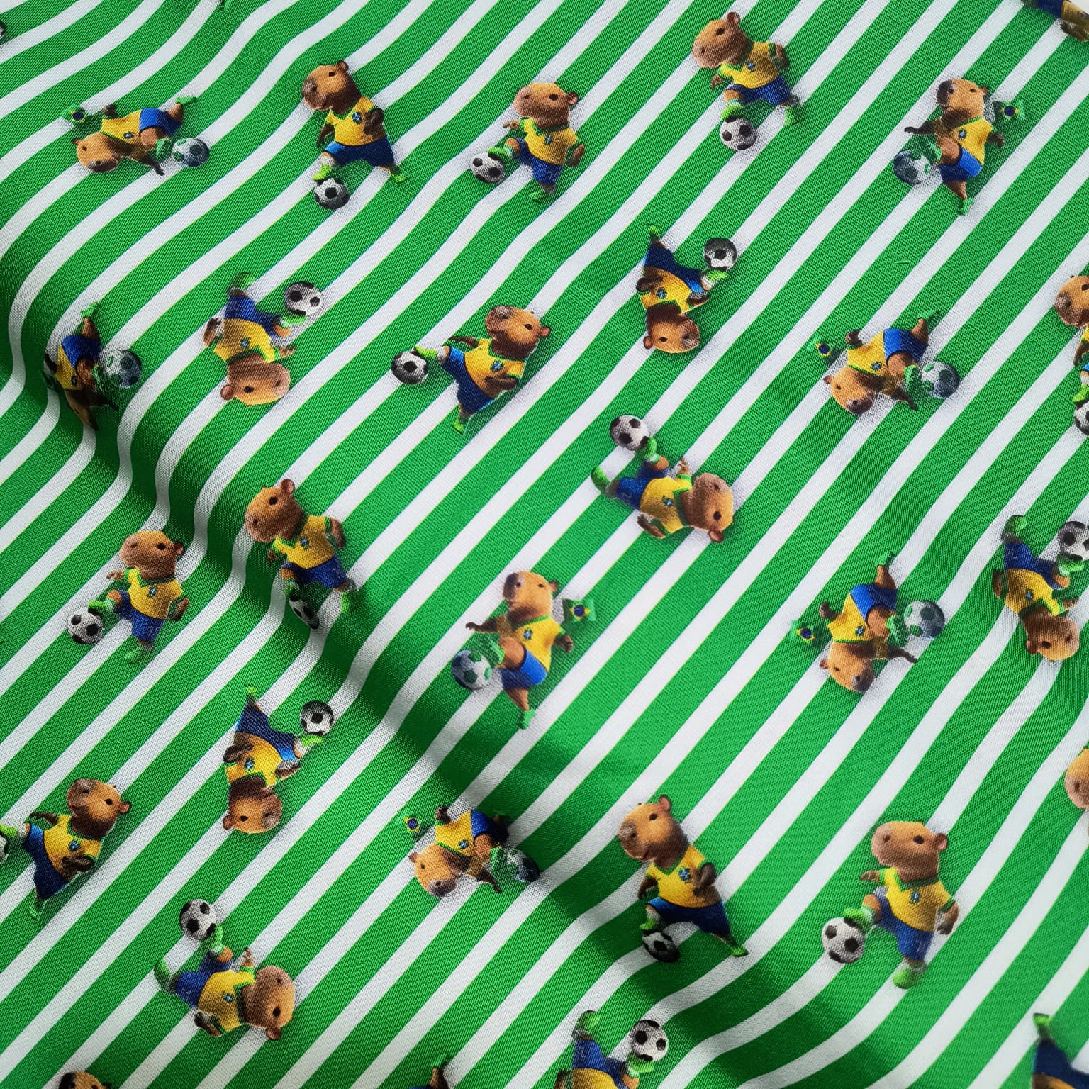 Tecido Tricoline Digital Capivara Jogador