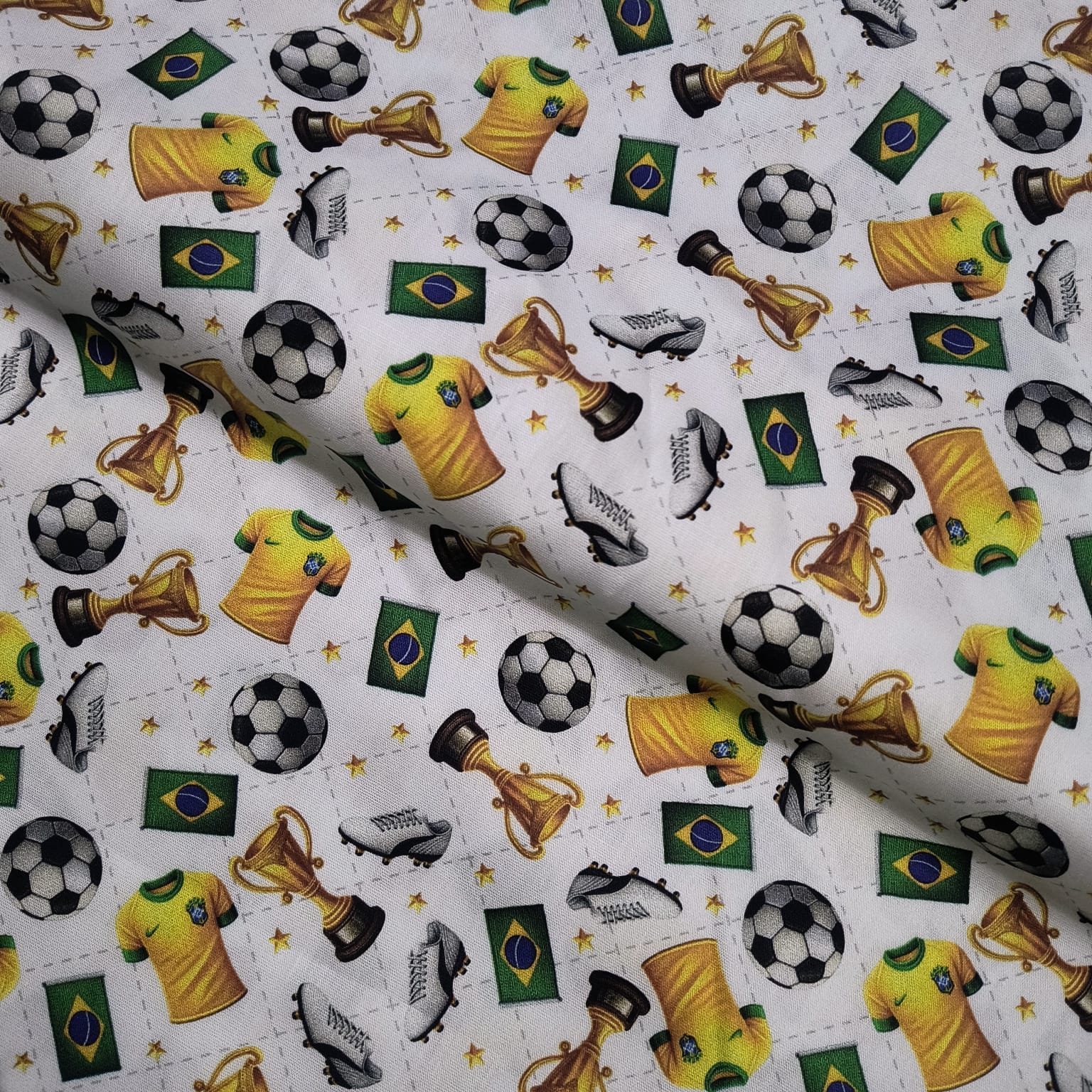 Tecido Tricoline Digital Itens Futebol fd Branco